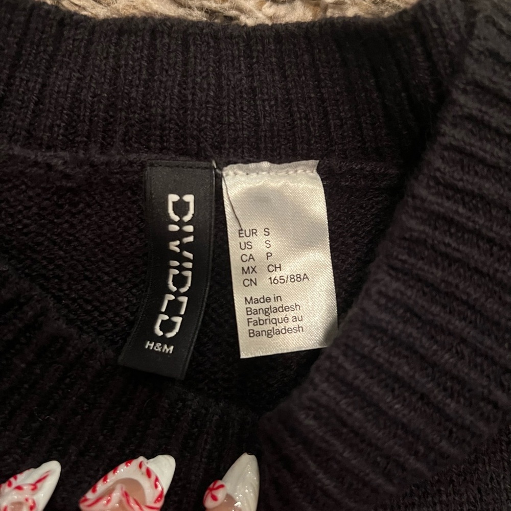 H&M Sweater Stripes Small - Picture 2 of 2